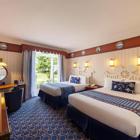 Disney Newport Bay Club Chessy  Exterior photo