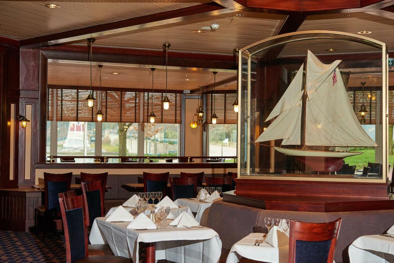 Newport Bay Club Hotel 4*